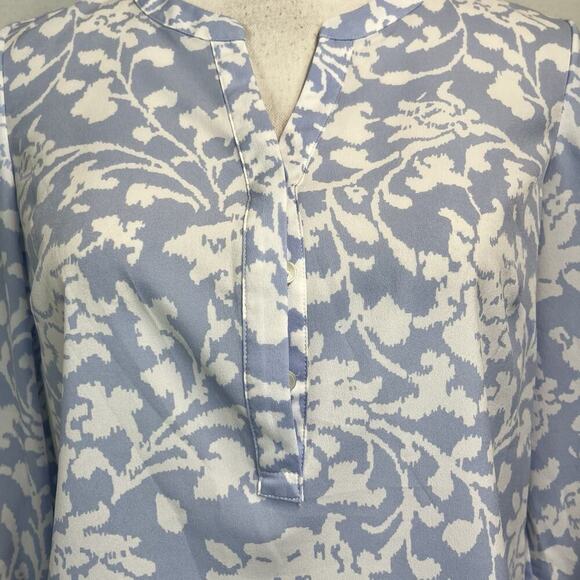 Talbots Blouse Tunic size Extra Small Lilac Purple White Floral Career Casual - Picture 3 of 6